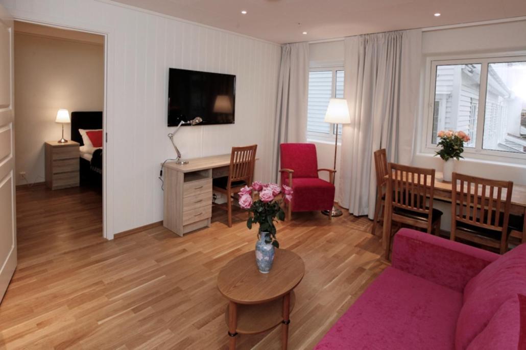 Floro Apartments Hotell מראה חיצוני תמונה