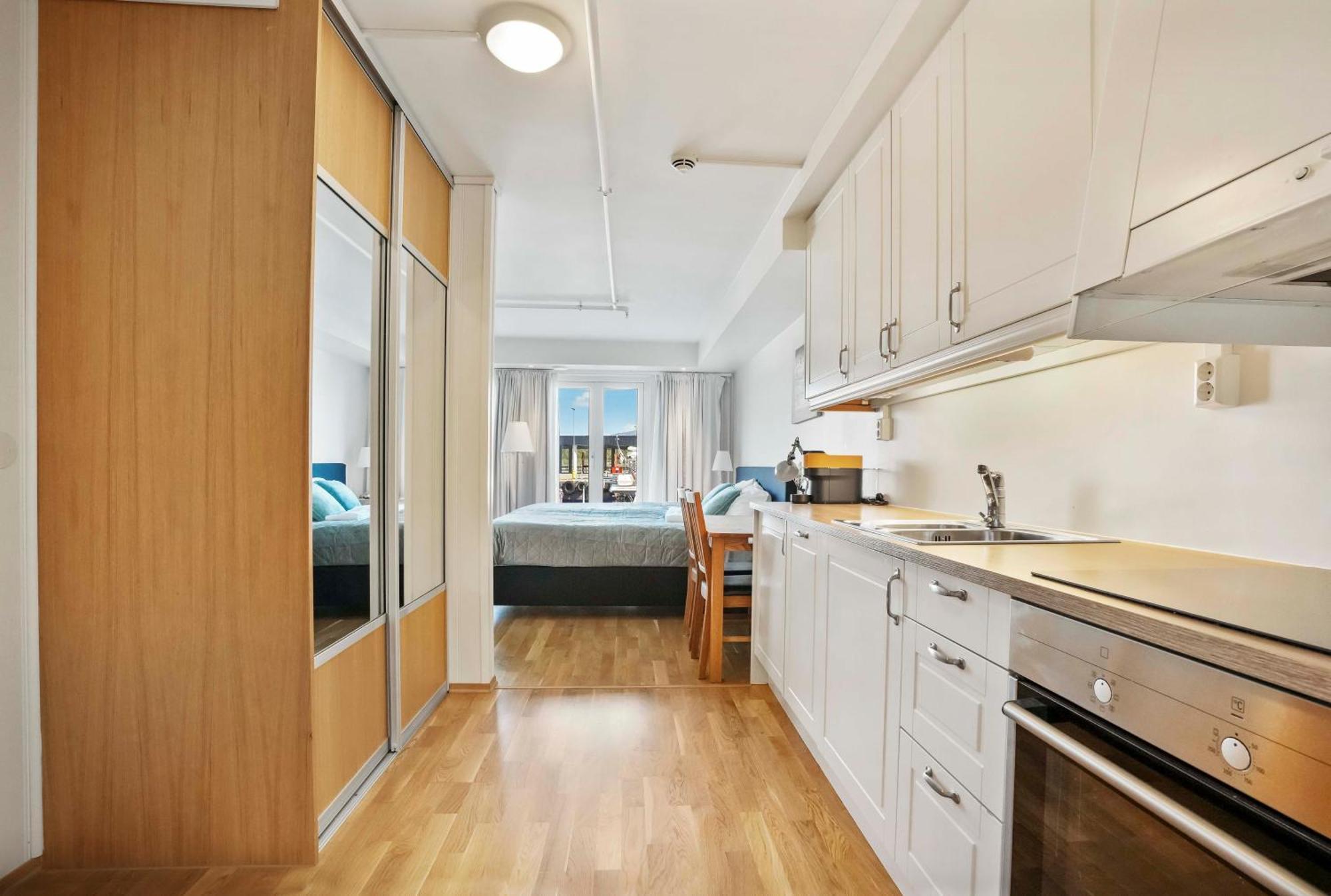 Floro Apartments Hotell מראה חיצוני תמונה