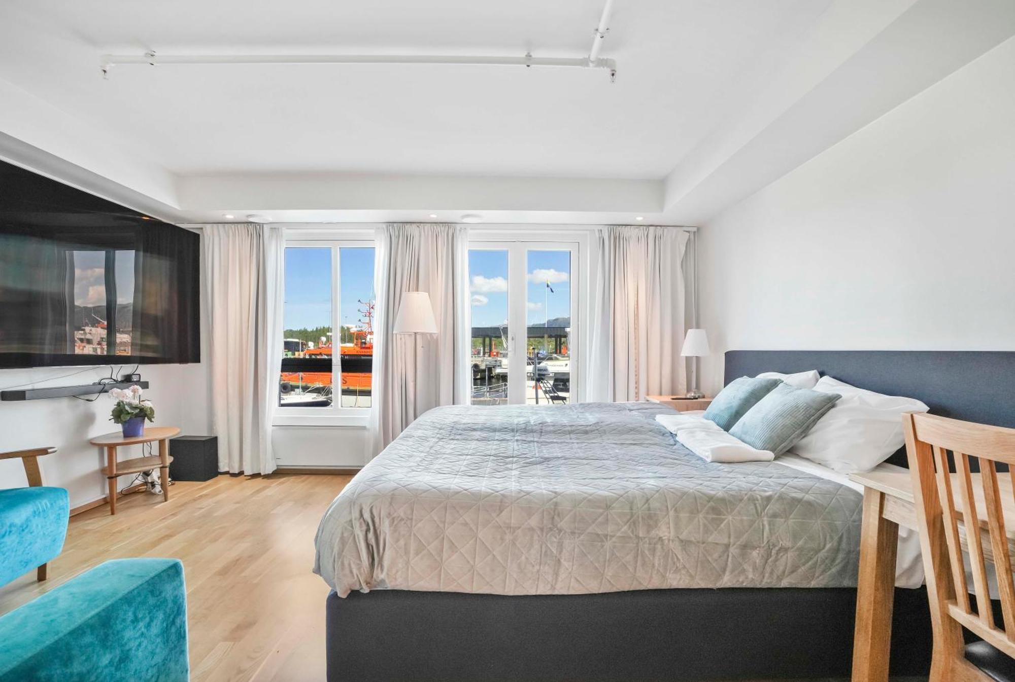Floro Apartments Hotell מראה חיצוני תמונה